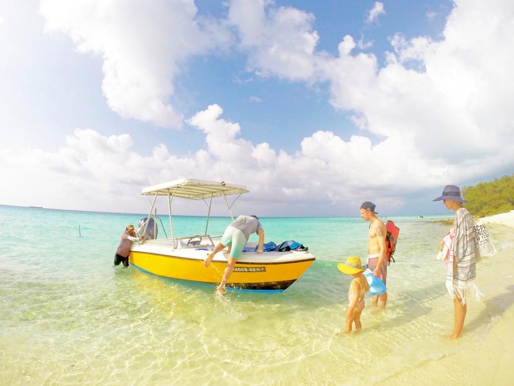 Casadana Hotell Thulusdhoo Exteriör bild