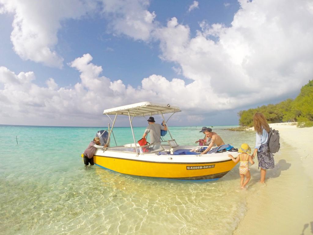 Casadana Hotell Thulusdhoo Exteriör bild